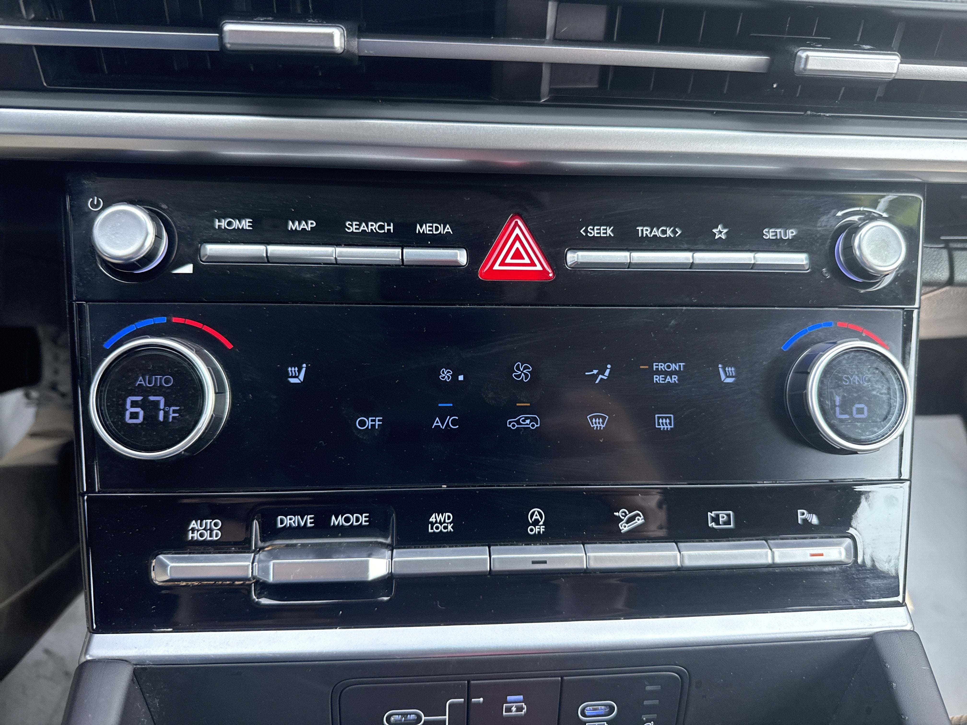 2026 Hyundai SANTA FE SEL