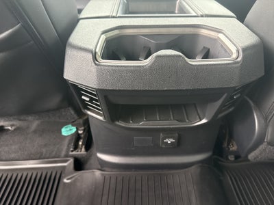 2022 Toyota Tundra 4WD SR5