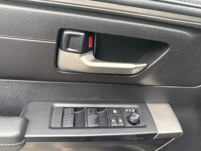 2022 Toyota Tundra 4WD SR5