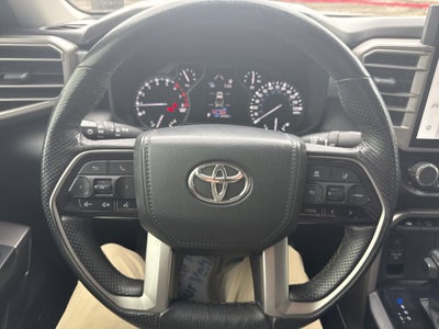 2022 Toyota Tundra 4WD SR5
