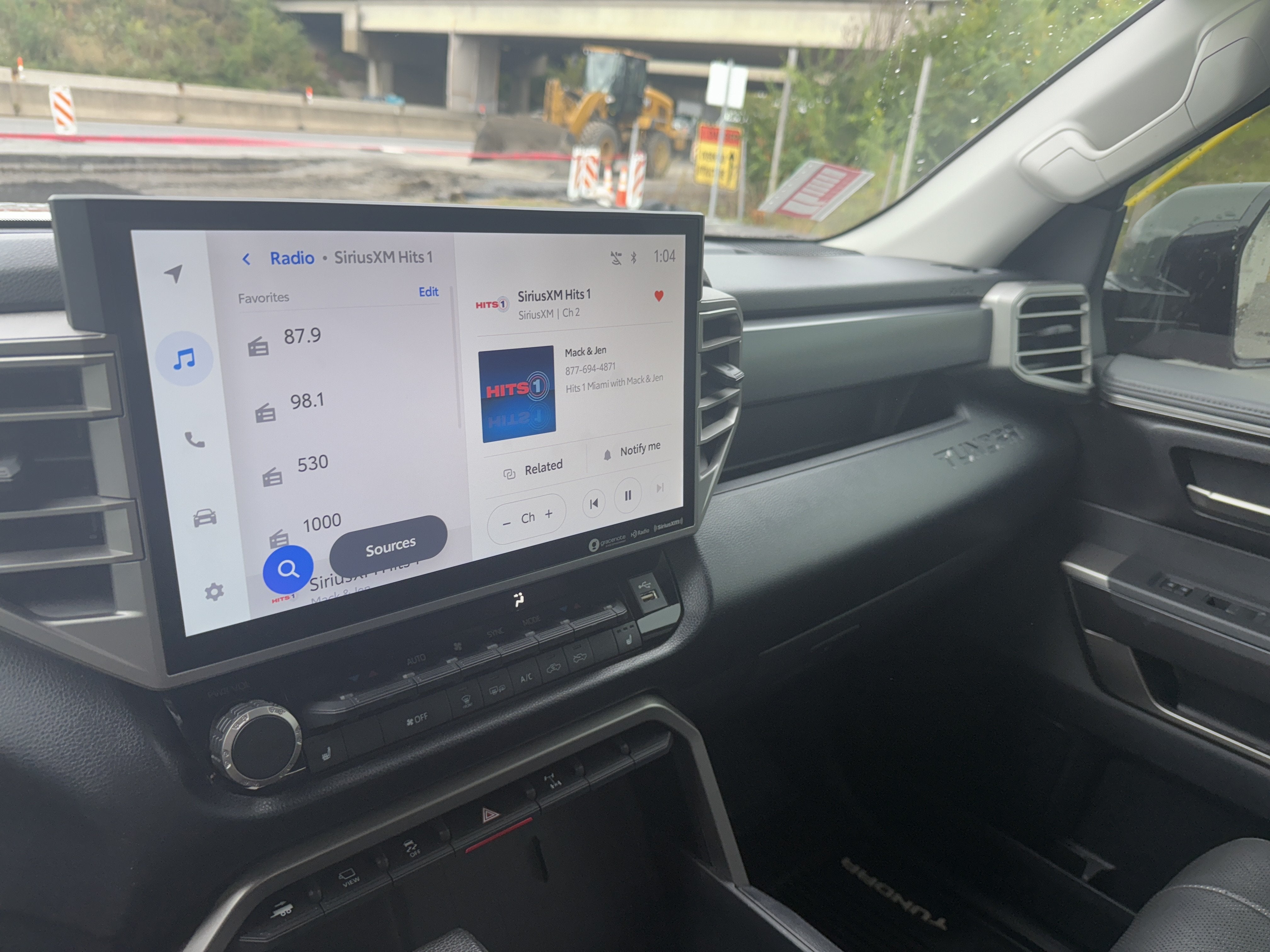 2022 Toyota Tundra 4WD SR5