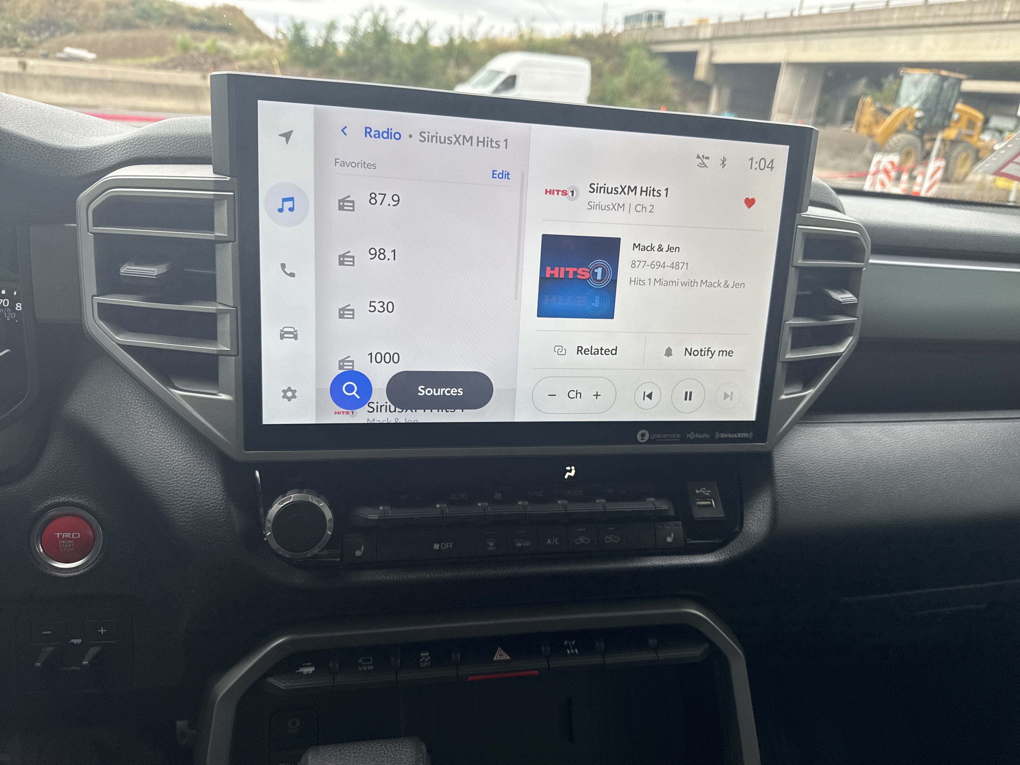 2022 Toyota Tundra 4WD SR5