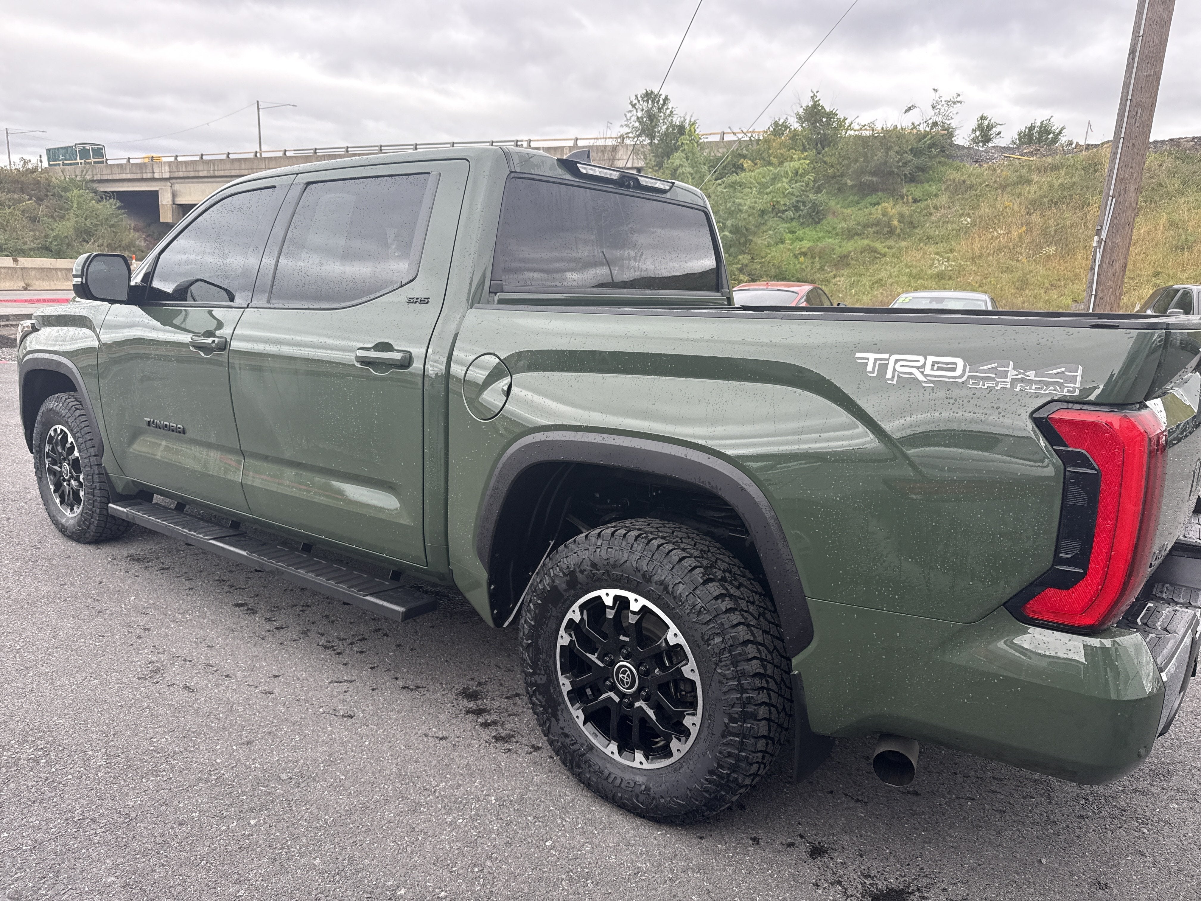 2022 Toyota Tundra 4WD SR5