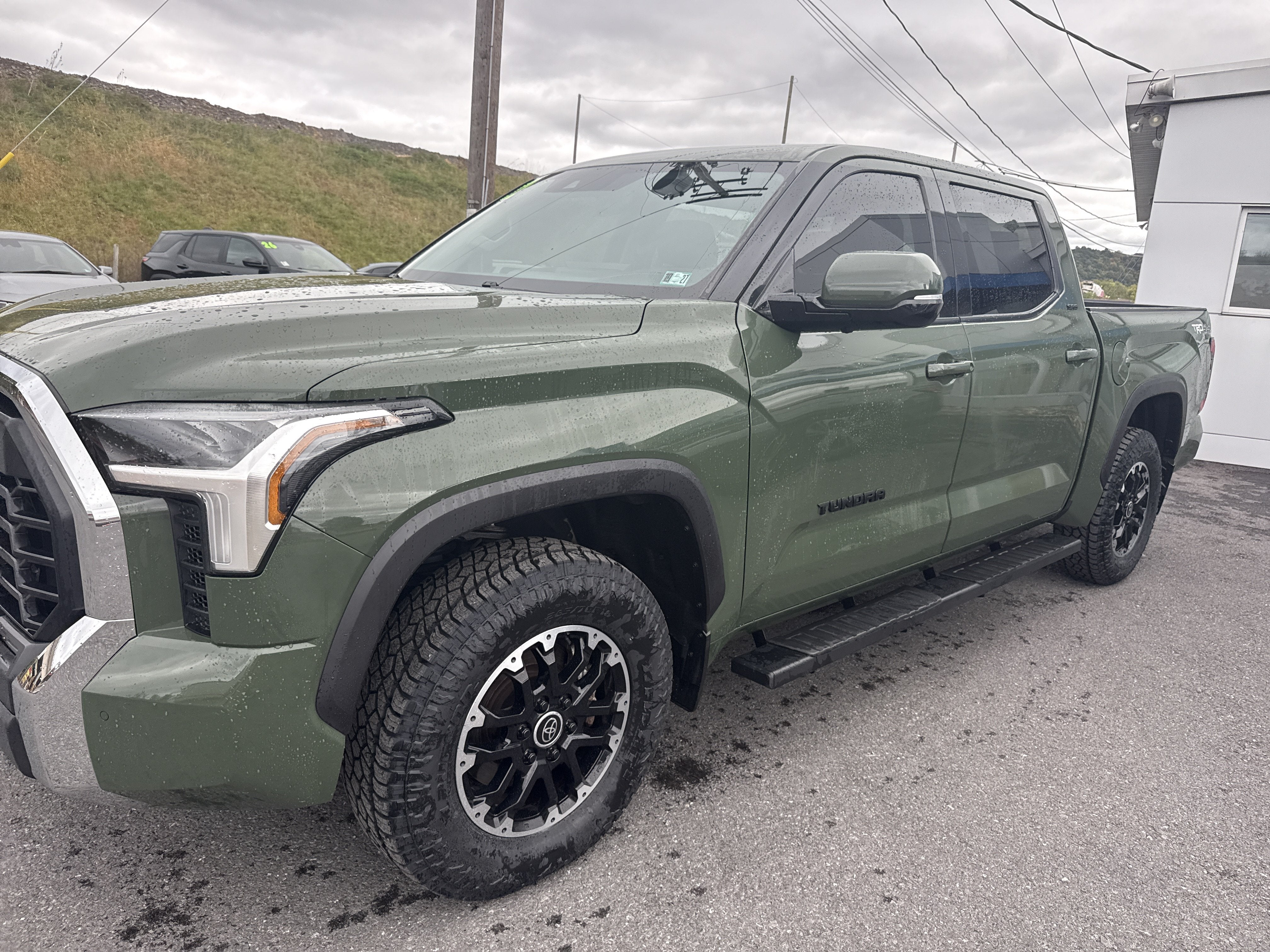 2022 Toyota Tundra 4WD SR5