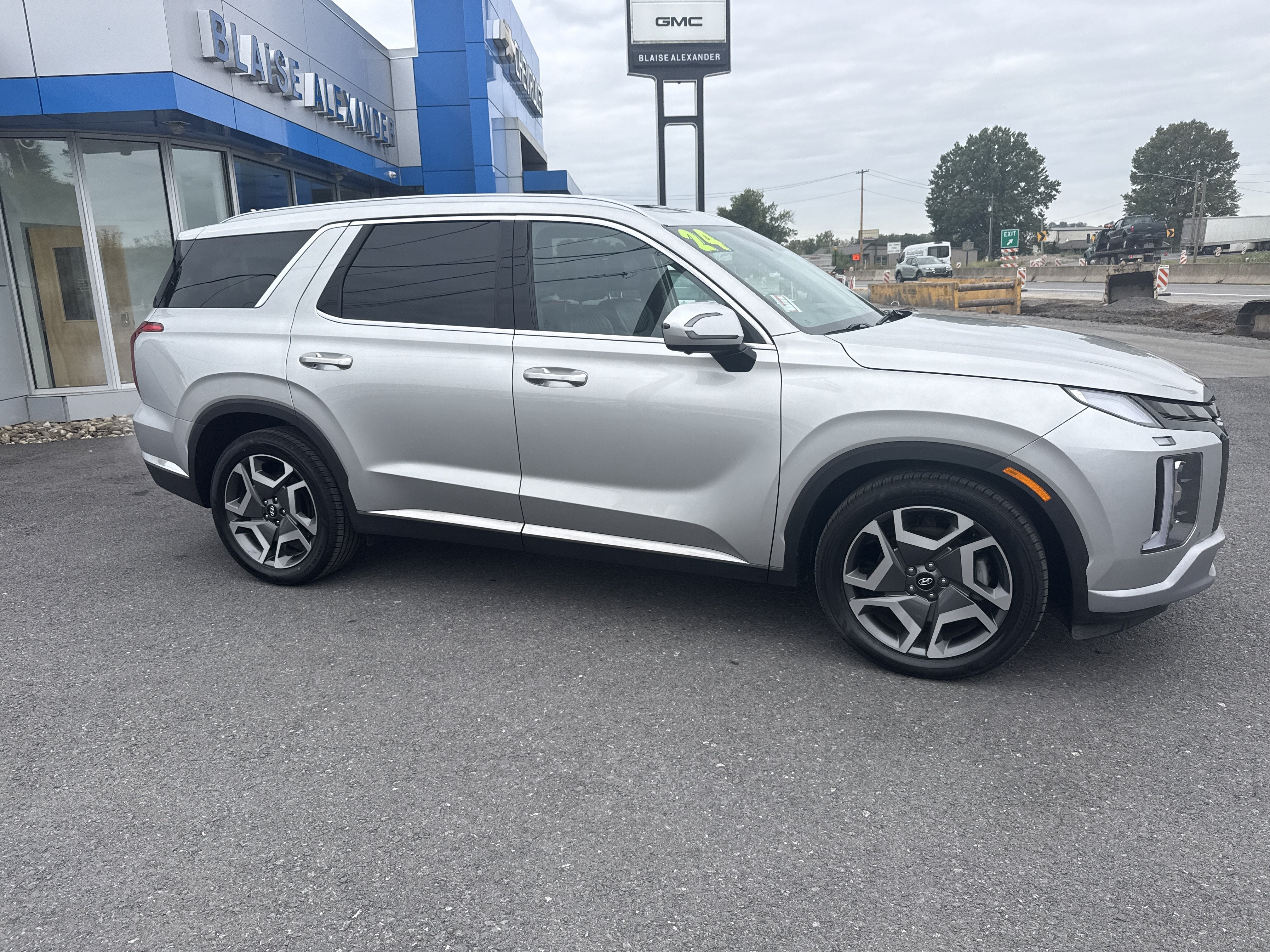 2024 Hyundai PALISADE Limited