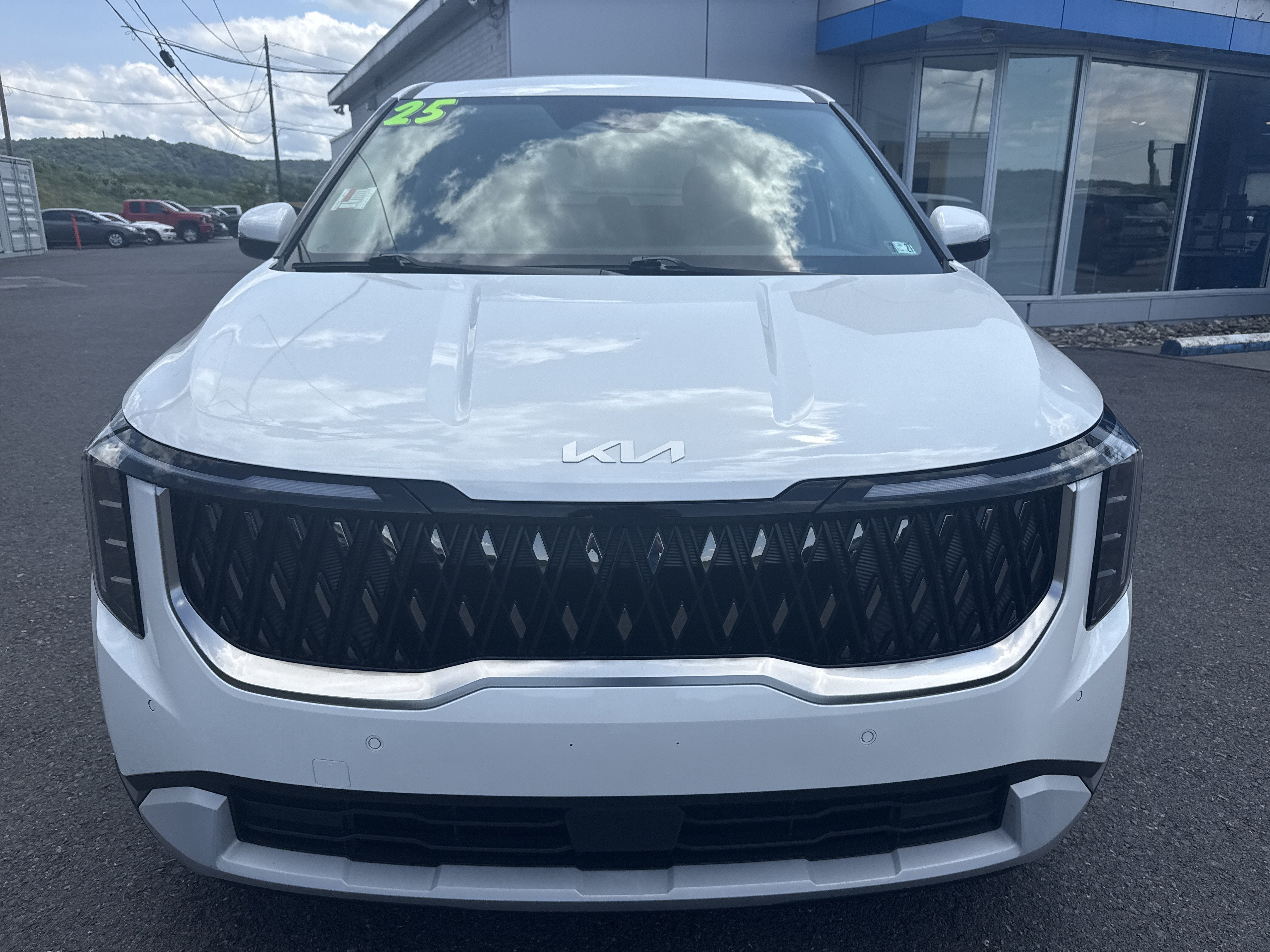 2025 Kia Carnival LXS