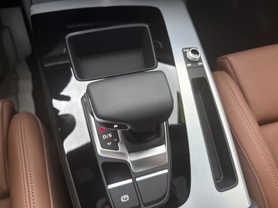 2024 Audi Q5 S line Premium