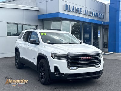 2023 GMC Acadia AT4