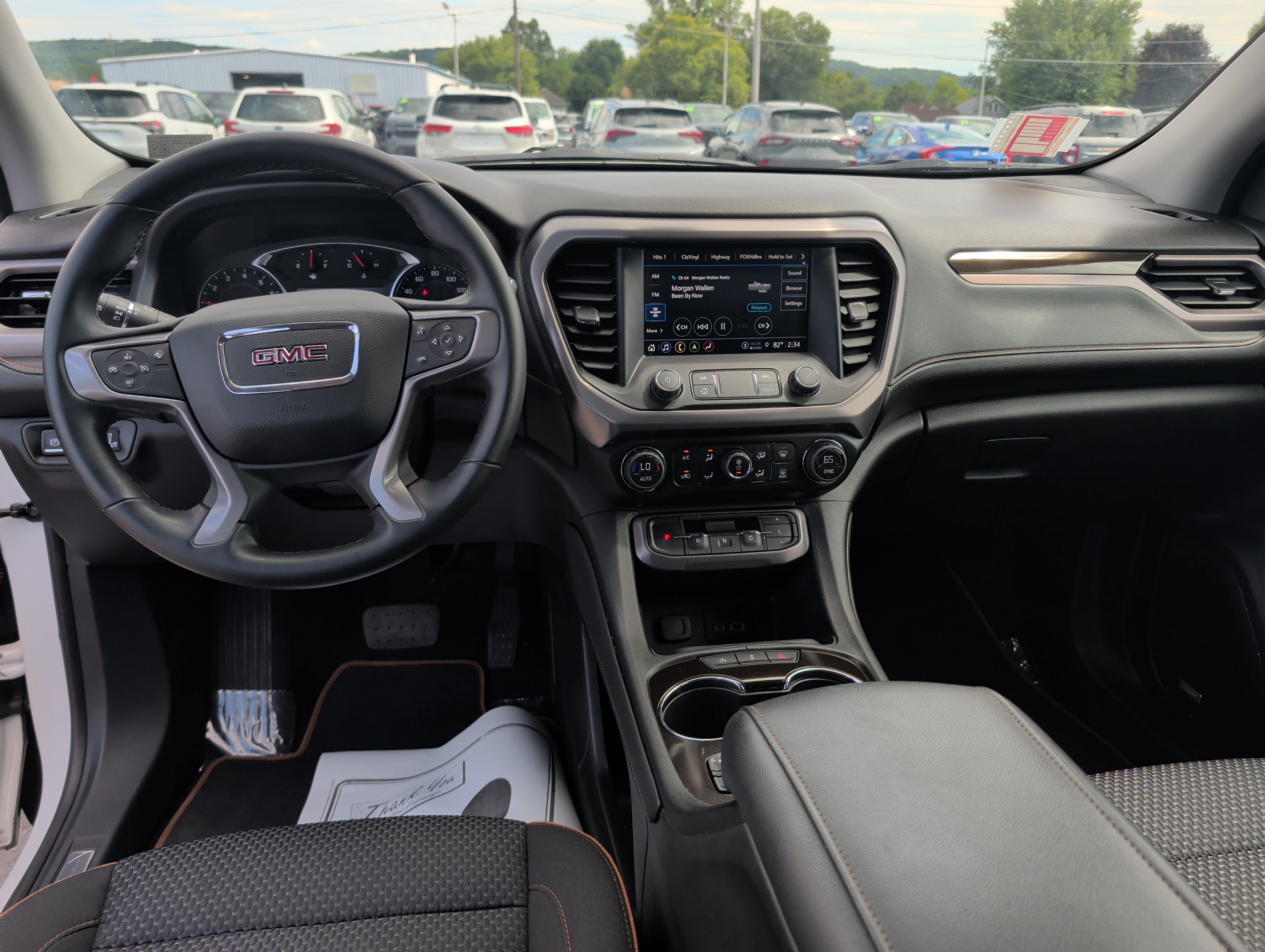 2023 GMC Acadia AT4