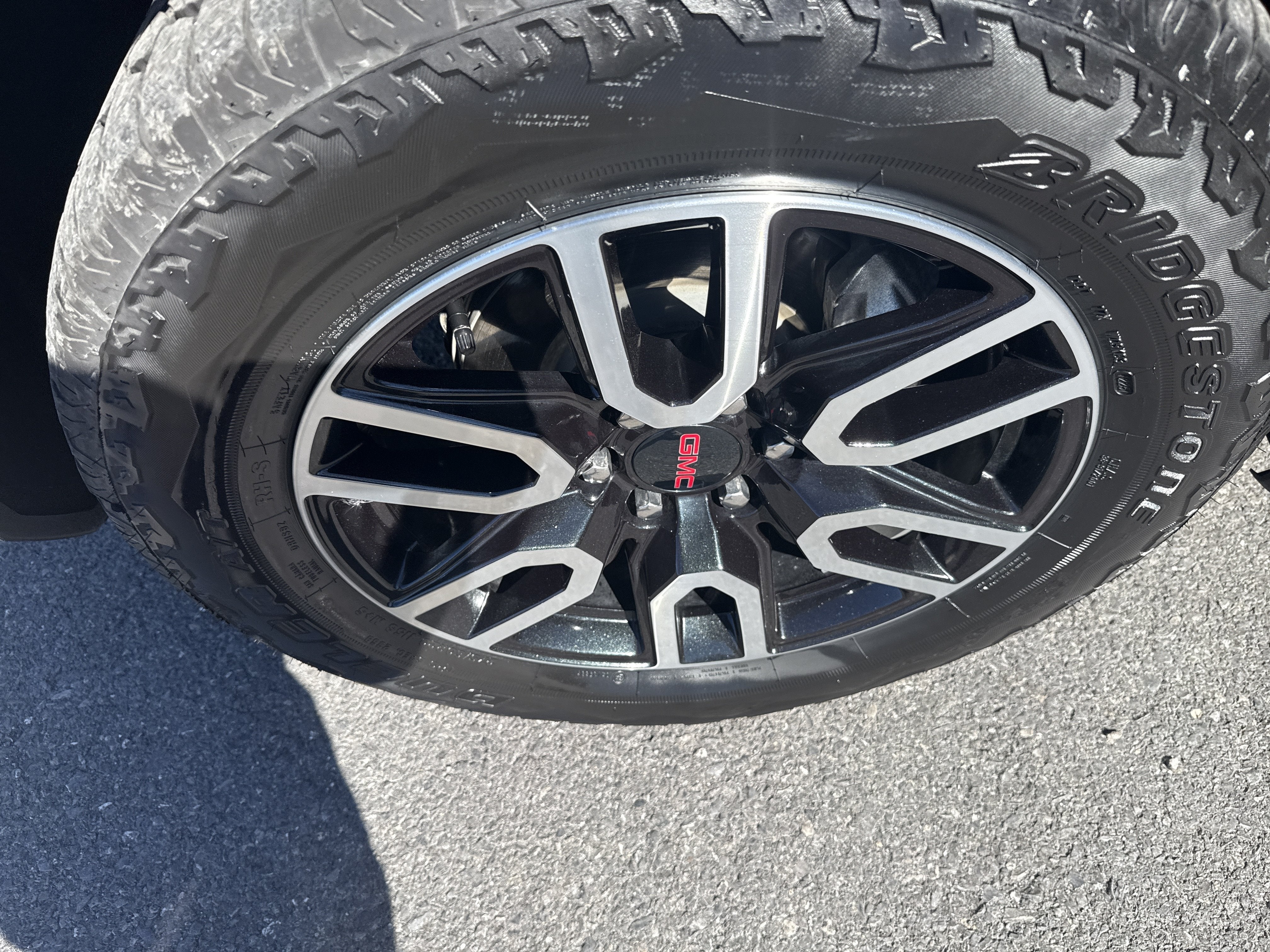 2025 GMC Sierra 1500 AT4