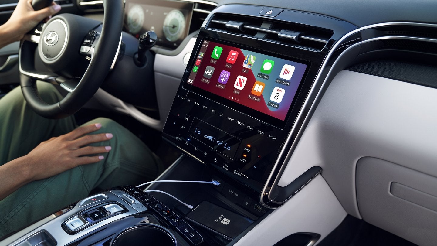 2022 Tucson Interior | Blaise Alexander Hyundai in State College PA